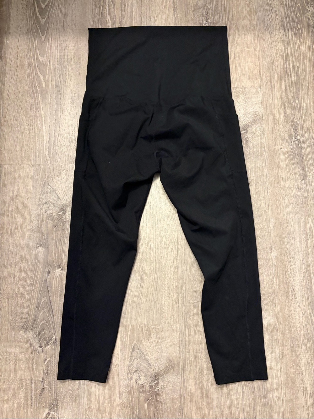 Women's POSHDIVAH Maternity Full Panel Capri Athletic Leggings- Size M - Picture 4 of 4
